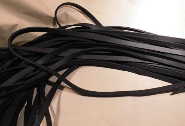 Fettleder Meterware schwarz 10mm