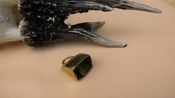 2 Stück Glöckchen für den kleinen Hund für  Treib-und Drückjagden