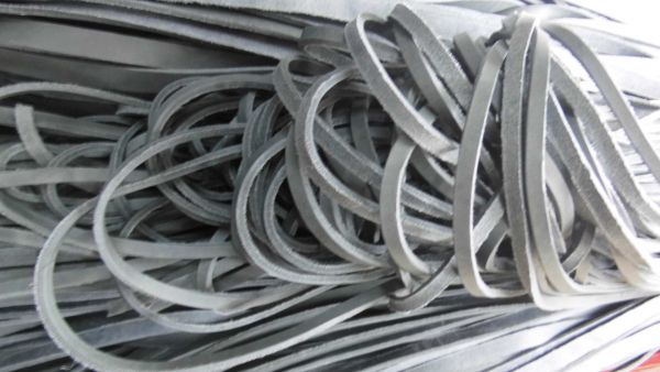 Fettleder Meterware - Grau/ 8mm