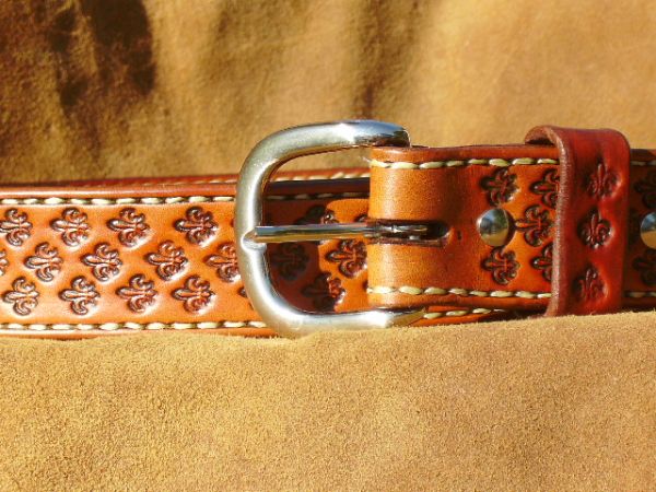 Jagdgürtel lily français