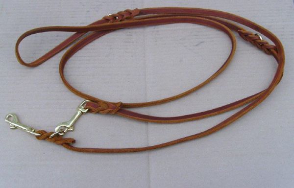 Umhängeleine aus geflochtenen Fettleder