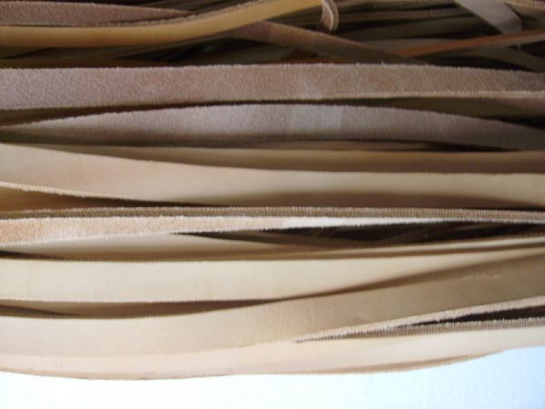 Flachleder- Meterware Natur/19mm